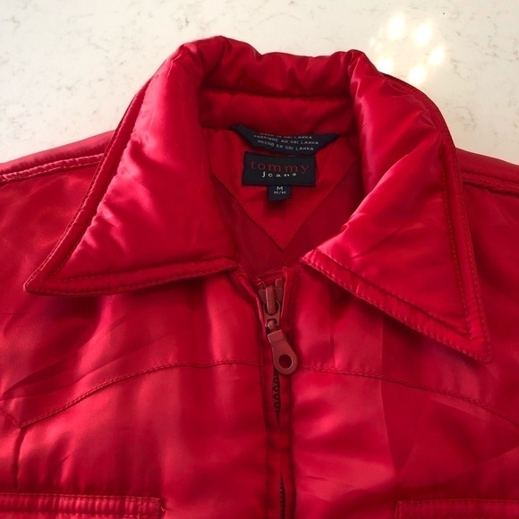 VINTAGE Y2K Tommy Hilfiger Bright Shiny Cherry Red Puffer Zip Pocket Fall Vest - Picture 5 of 15